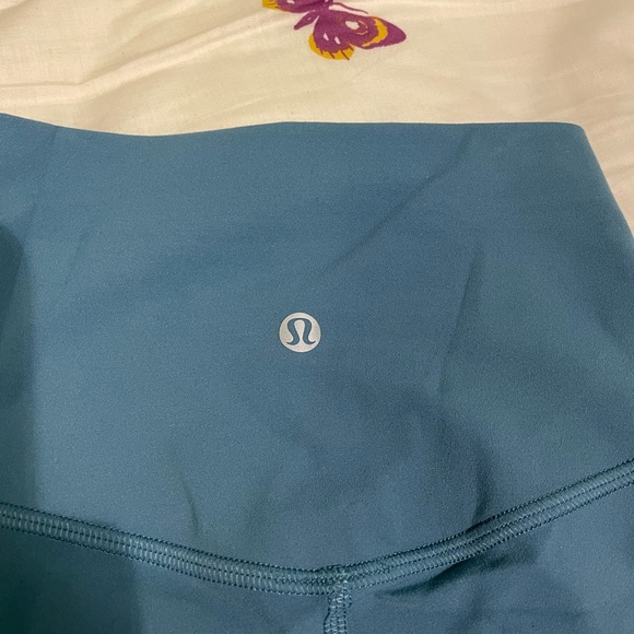 Lululemon Teal Align Shorts (Rare) - Picture 4 of 5